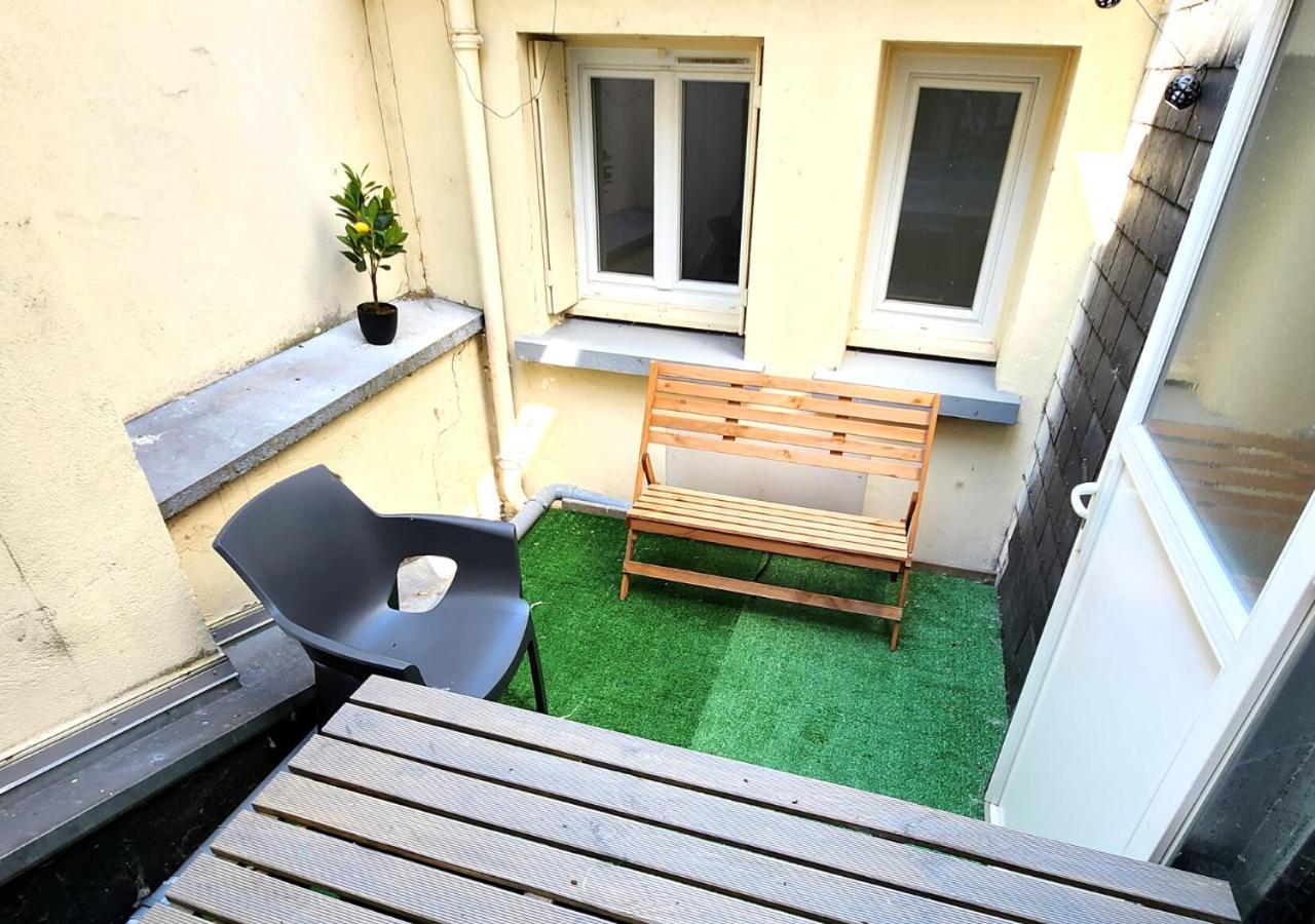 "Colbert Triplex" 3 Chambres - Balcon - Patio - Cathedrale Tours Exterior foto